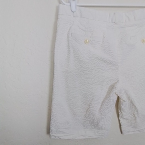 Banana Republic Women's‎ White Seersucker Bermuda Shorts Size 12 Cotton Textured - Picture 5 of 10